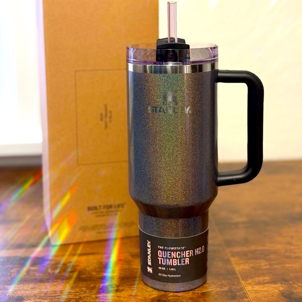 Stanley Pro tour Midnight Glitz Quencher Tumbler 40oz